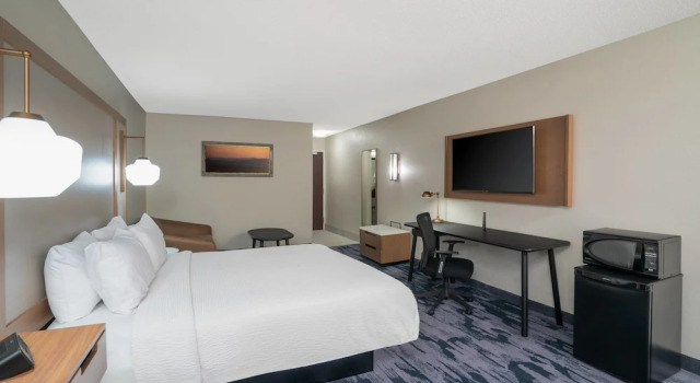 Люкс Fairfield Inn & Suites Memphis I-240 & Perkins