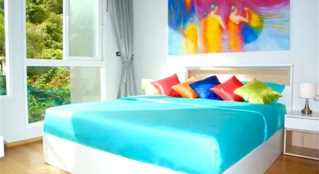 Emerald Patong 2 bedrooms Apartment Mountain View