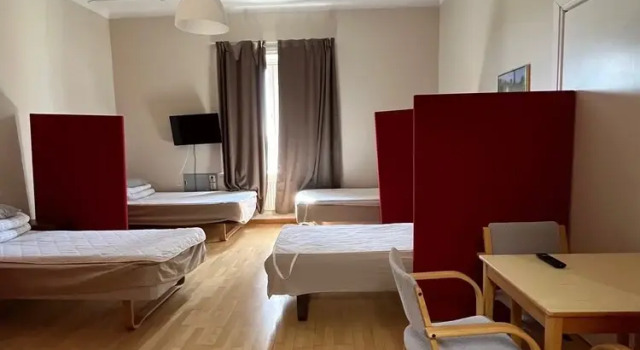 Кровать в общем номере (женский номер) Carlstad Sport Hostel