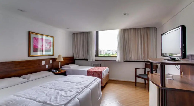Четырёхместный номер Standard Hotel Dan Inn Curitiba Centro By Nacional Inn