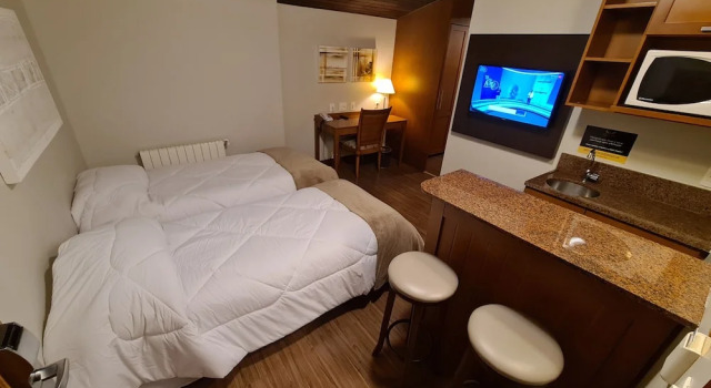Четырёхместный номер Superior SKY BORGES HOTEL - Flats de Luxo no Centro de Gramado - RS