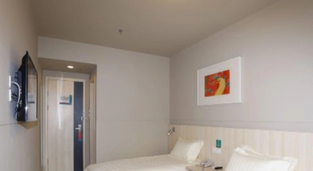 Номер Standard Jinjiang Inn Dandong Yalvjiang Xingwu Road
