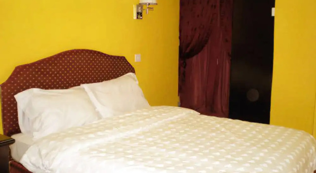 Fuda Hotel, Rezervovat Hotel Hotely v Dauhá s parkováním, Parkování