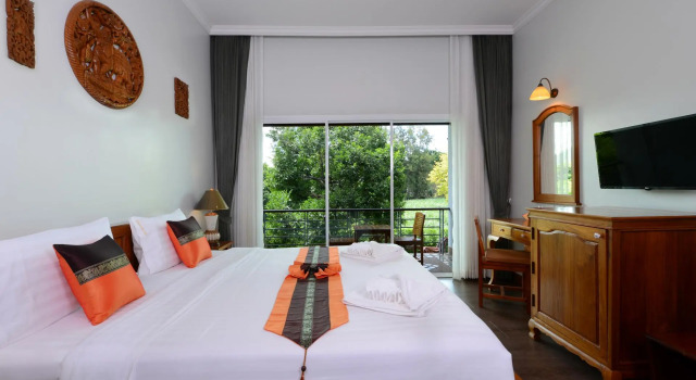 Двухместный номер Deluxe Princess River Kwai Hotel