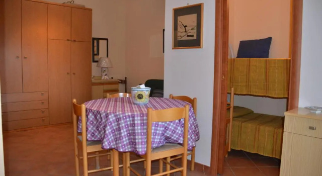 Appartamenti Calliope e Silvia, Giardini Naxos, Book Apartment Hotels in Sicily with Parking, Parking