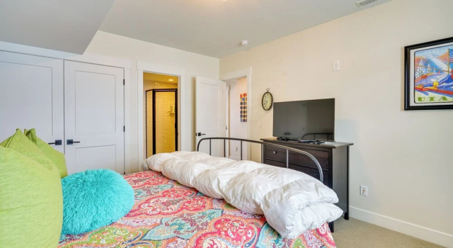 Апартаменты с 3 комнатами Spacious Townhome about 7 Mi to Deer Valley Resort!