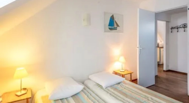 La mettrie, Rezerwuj Hotel Intra Muros 