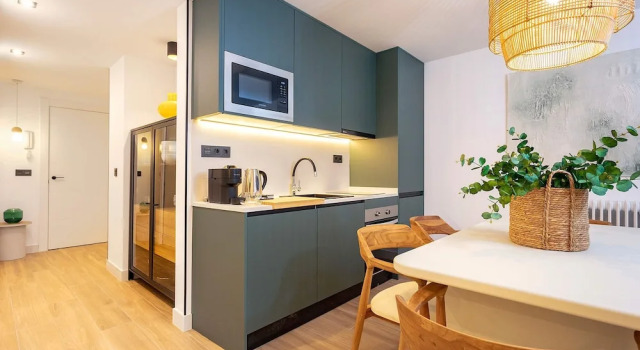 Exclusive Apartment in Granada Center Alhondiga II, Забронировать Апартаменты/квартира Апартаменты Гранады, рядом с Музей монастыря La Concepcion, Апартаменты/квартира