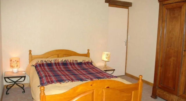 Fermette XIXe rénovée, proche zoo Beauval, animaux admis, jardin 1700m² - FR-1-381-322, Book Hotel Génillé Centre