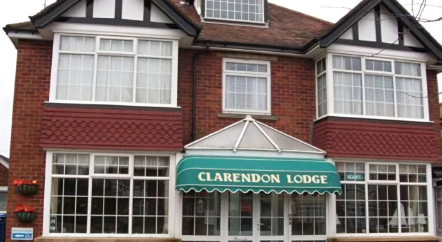 Clarendon Lodge - accommodation only, Забронировать Отель Отели Англии 3 звезды, 3*
