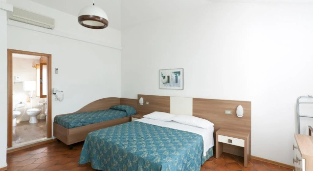 Hotel Giamaika, Забронировать Отель Отели Чезенатико 3 звезды, 3*