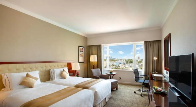 Двухместный номер Deluxe Equatorial Ho Chi Minh City