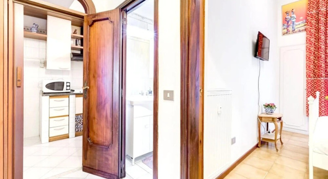 Apartment With 2 Bedrooms In Roma With Furnished Balcony And Wifi 130 Km From The Slopes, Prenota Appartamento Hotel a Lazio con parcheggio, Parcheggio