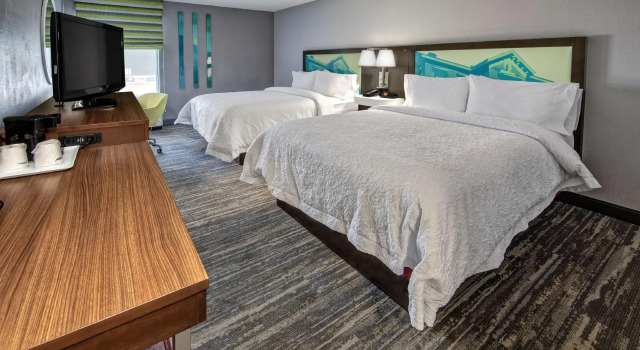 Четырёхместный номер Standard Hampton Inn Batesville