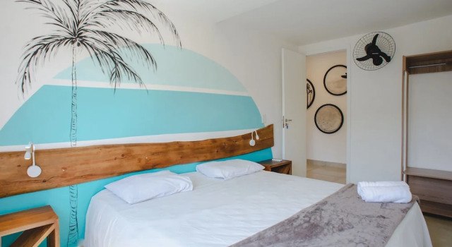 Longboard Paradise Suites