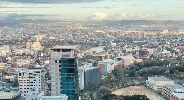 Апартаменты BGC Cosy Nest Uptown Parksuites Tower 1 Near Nice Restaurants and Malls