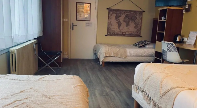 Семейный номер Standard Acadie Saint Victor - Hôtel restaurant -Face mer- Châtelaillon plage