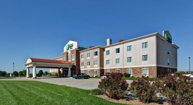 Holiday Inn Express Northwest Maize, an IHG Hotel, Réserver Hôtel Maize Kansas