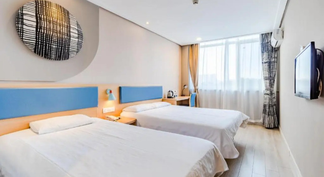 Семейный номер Standard Home Inn Qingdao Jiushui Wanda