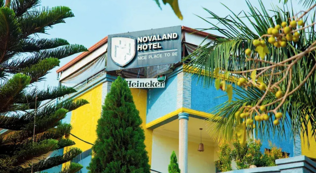 Номер Comfort Novaland Hotel Rw