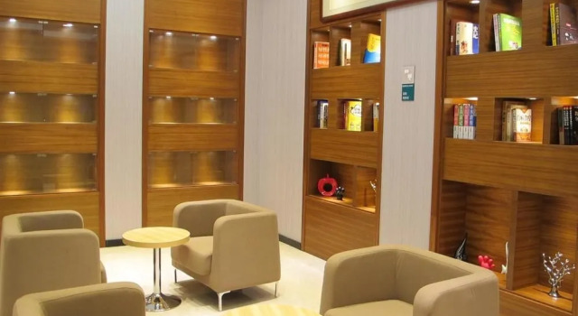 City Comfort Inn
