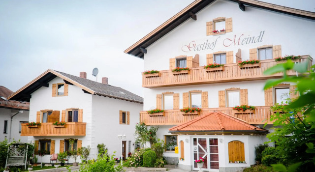Gasthof-Pension-Metzgerei Meindl, Book Hotel SPA-hoteller i Grosser Arber, SPA