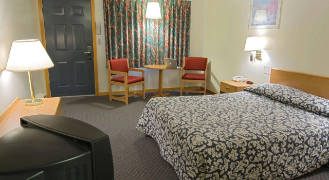 Номер Standard Americas Best Value Inn Biddeford