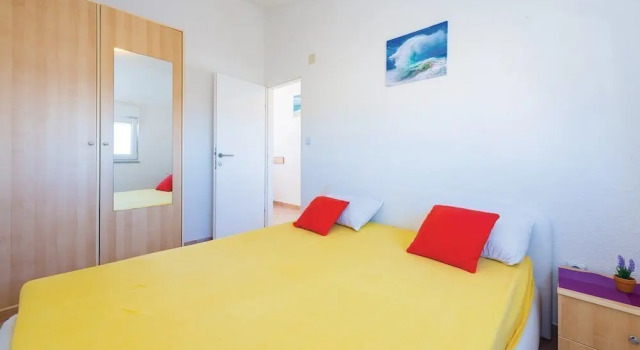 Apartments Zdravka