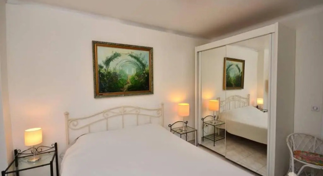 Villa piscine Eze bord de mer à 500m de la plage, Забронировать Вилла Эз Приморские Альпы, рядом с Nietzsche Path