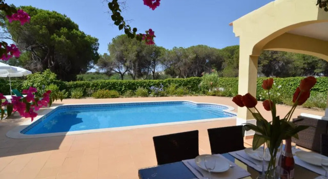Bonita by Algarve Holidays, Забронировать Вилла Бизнес-отели Сотавенто, 4* 5*