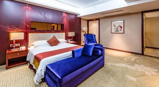 Люкс Executive Jinqiu Holiday Hotel