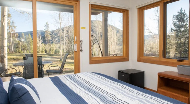 1622 Quicksilver 2 Bedroom Townhouse by RedAwning