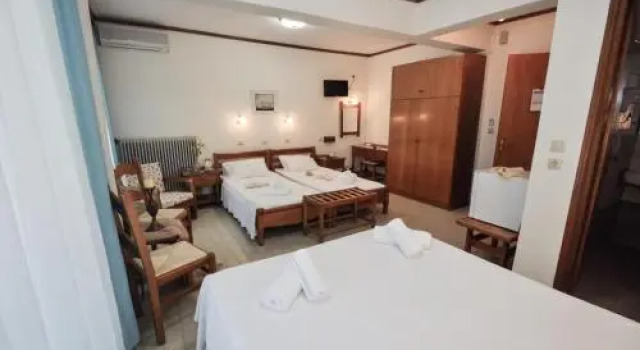 Vlachogiannis Hotel, Prenota Hotel Ormos Prinou Tracia