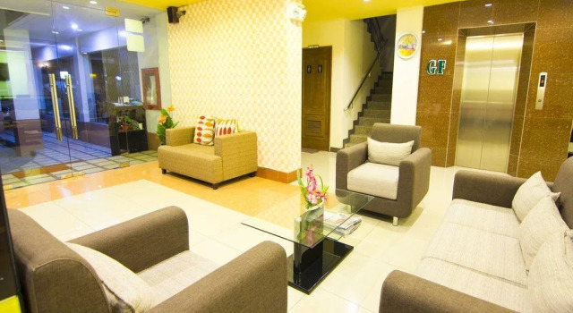 CDO Hotel Xentro, Prenota Hotel Hotel a Mindanao con parcheggio, Parcheggio