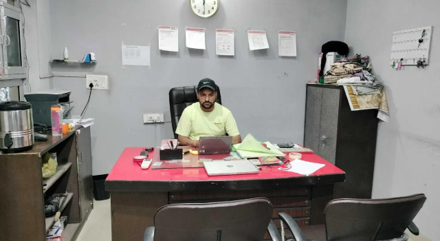 Oyo 92004 Rajeev Pg Guest House, Book Pension Phagwara Punjab