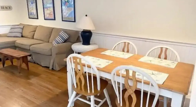 Laurel Street 222b