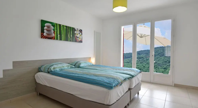 Pleasing Villa in Artignosc-sur-verdon With Swimming Pool