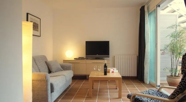 Apartamentos Casa la Glicinia, Забронировать Апартаменты/квартира Гранада Granada Province, рядом с Музей народных традиций и искусств Los Tiros de Granada
