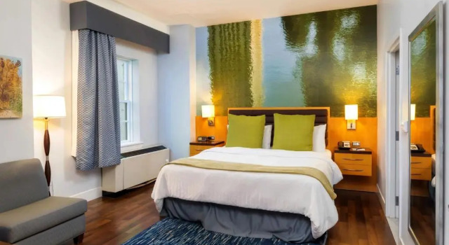 Люкс Hotel Indigo Baton Rouge Downtown by IHG