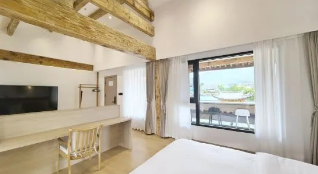Люкс Deluxe Lijiang Yushanyuni Snow Mountain View Boutique Hotel
