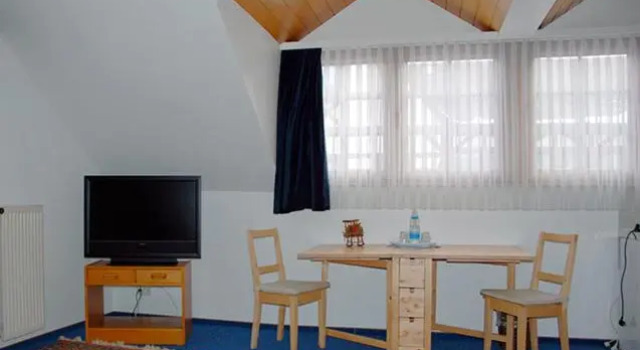 Номер Standard Hotel Gülser Weinstube