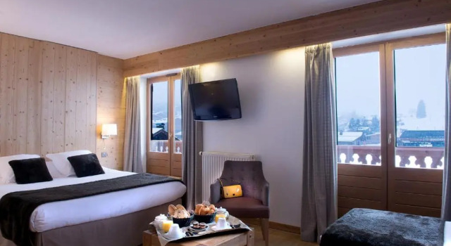 Семейный номер Standard с балконом Hotel Beauregard
