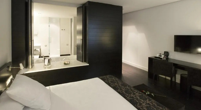 Двухместный номер Deluxe Hospes Palau de La Mar, Valencia, a Member of Design Hotels