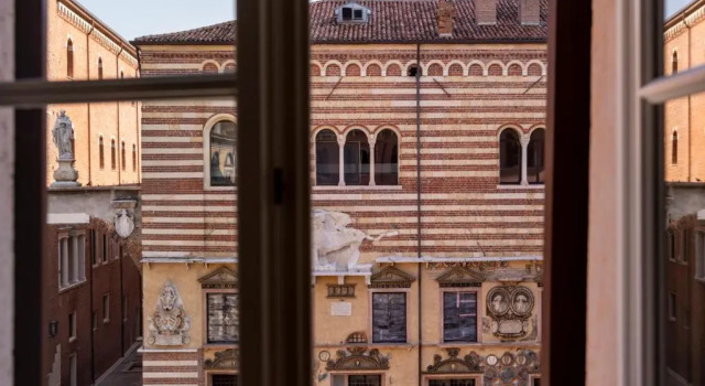 Апартаменты Deluxe Lords of Verona Luxury Apartments