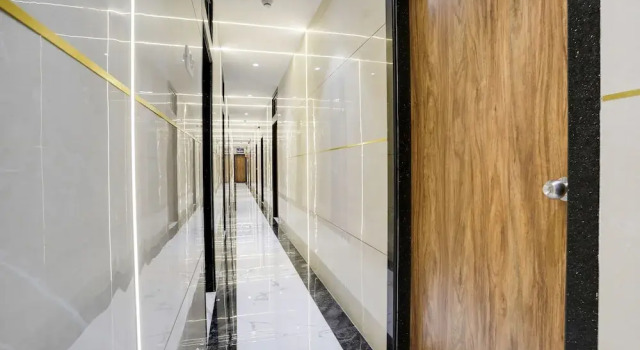 FabHotel Regal Residency, Забронировать Отель Отели штата Махараштры 3 звезды, 3*