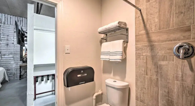 Апартаменты Laredo Vacation Rental Near Tourist Attractions!