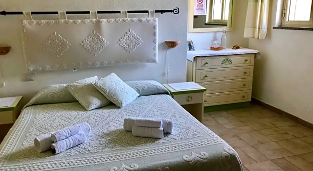 B&B La Pintadera, Забронировать Отель Санта-Тереза-Галлура Изумрудный берег
