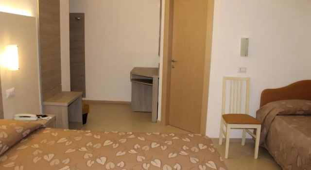 Четырёхместный номер Standard Hotel Villa Enea