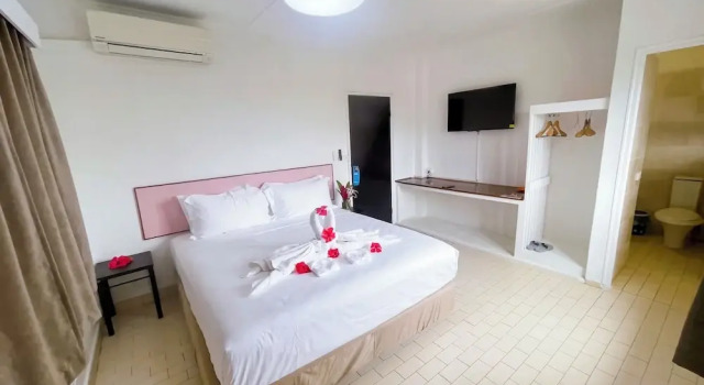 Номер Deluxe Coconut Palms Resort & Diamond Casino