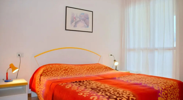 Cozy Two-bedroom Apartment in a Seafront Building, Забронировать Апартаменты/квартира Бибионе-Пинеда Венето, рядом с Долина Вальгранде